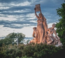 statue crop statue crop